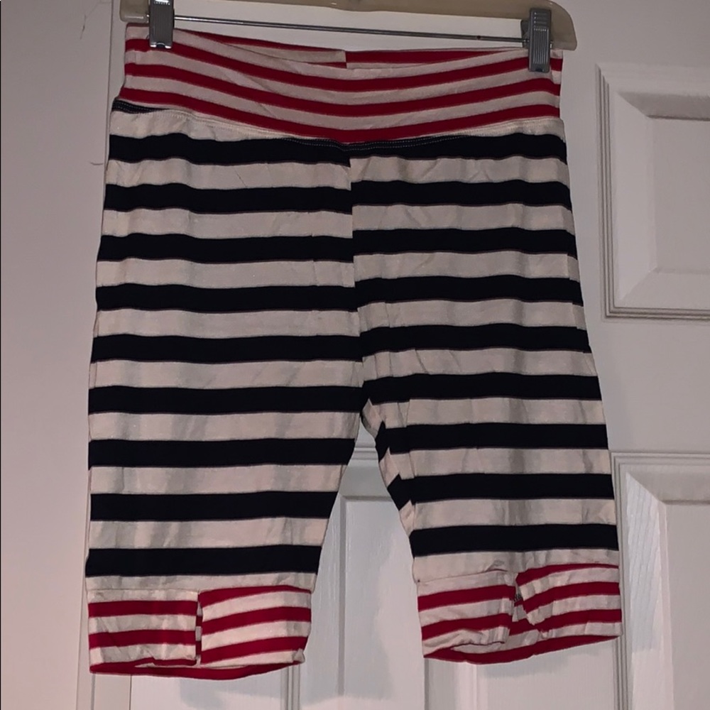 Knit shorts